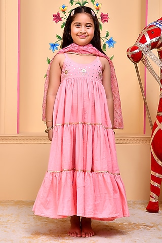 Pink Cotton Gota Lace Embellished Anarkali Set For Girls by Bannhi by Priyanka Rathore - kids