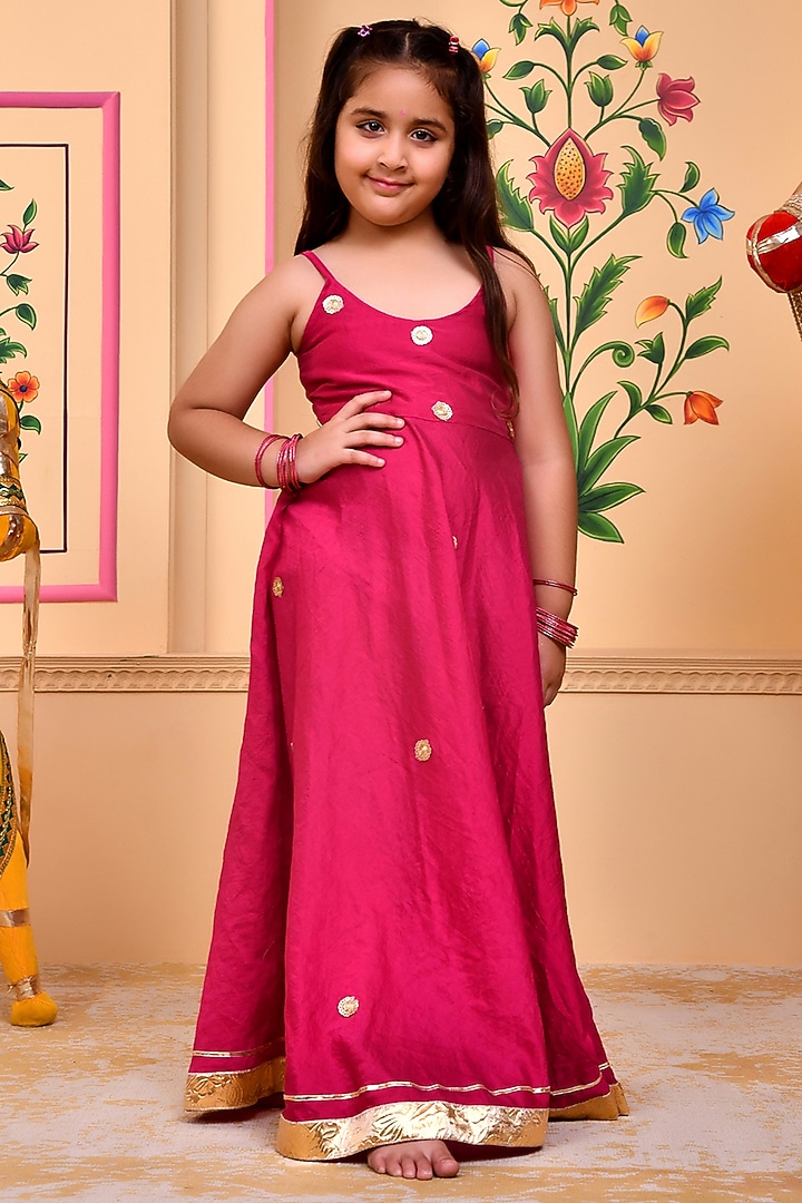 Magenta Chanderi Applique Embellished Anarkali Set For Girls by Bannhi by Priyanka Rathore - kids at Pernia's Pop Up Shop