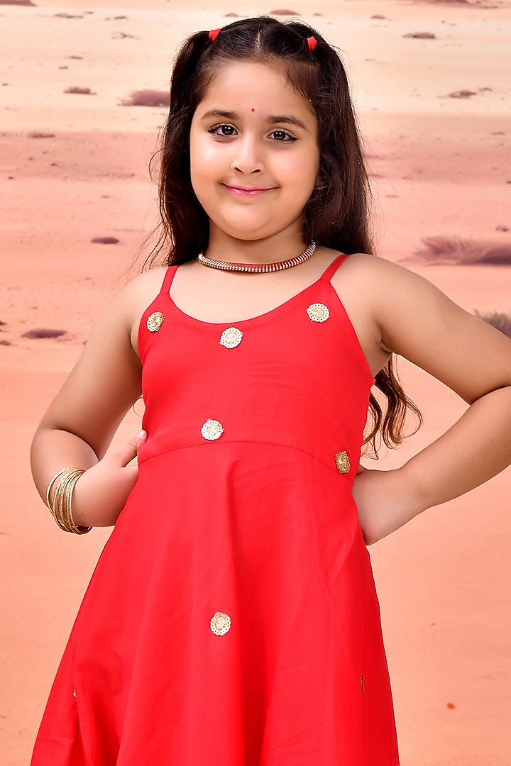 Red Cotton Silk Applique Embellished Anarkali Set For Girls by Bannhi by Priyanka Rathore - kids at Pernia's Pop Up Shop