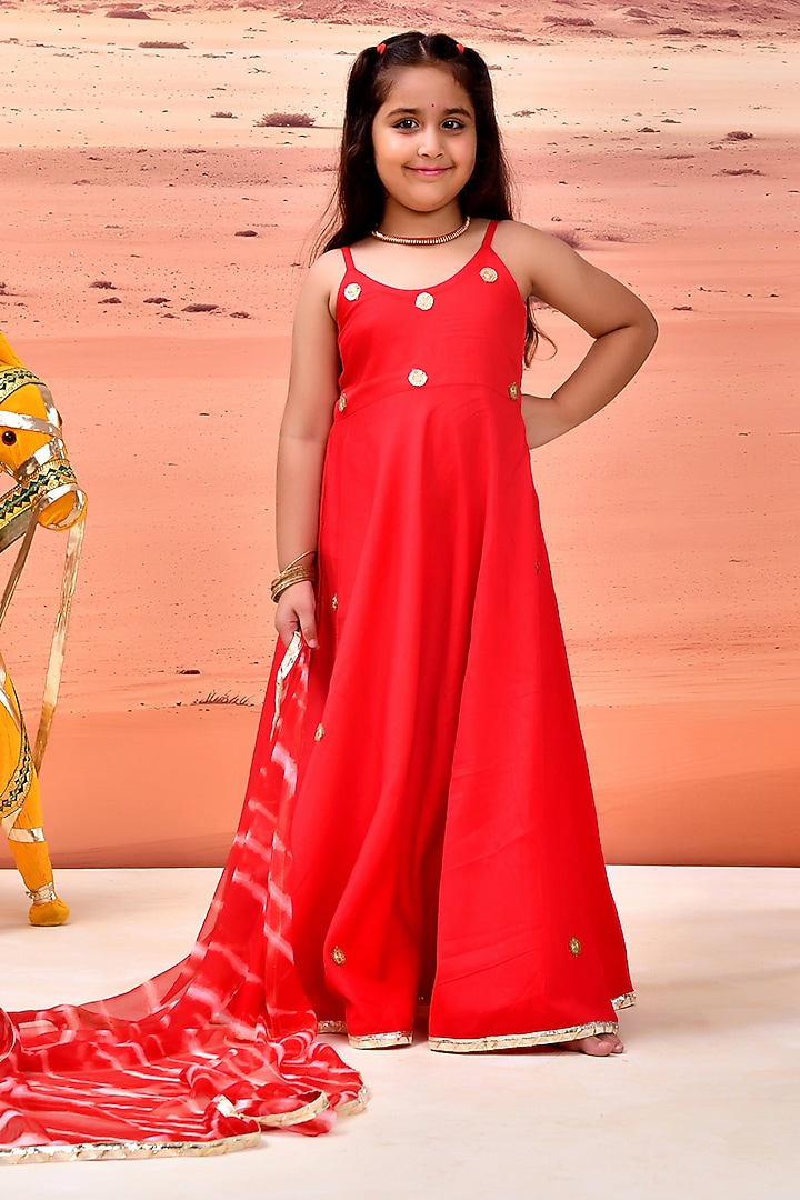 Red Cotton Silk Applique Embellished Anarkali Set For Girls by Bannhi by Priyanka Rathore - kids at Pernia's Pop Up Shop