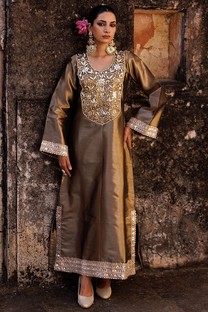 Brown Metallic Tissue Hand Embroidered Kaftan by Bannhi by Priyanka Rathore at Pernia's Pop Up Shop