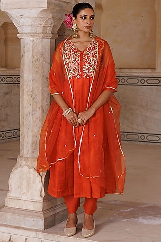 Orange Silk Hand Embroidered Anarkali Set by Bannhi by Priyanka Rathore