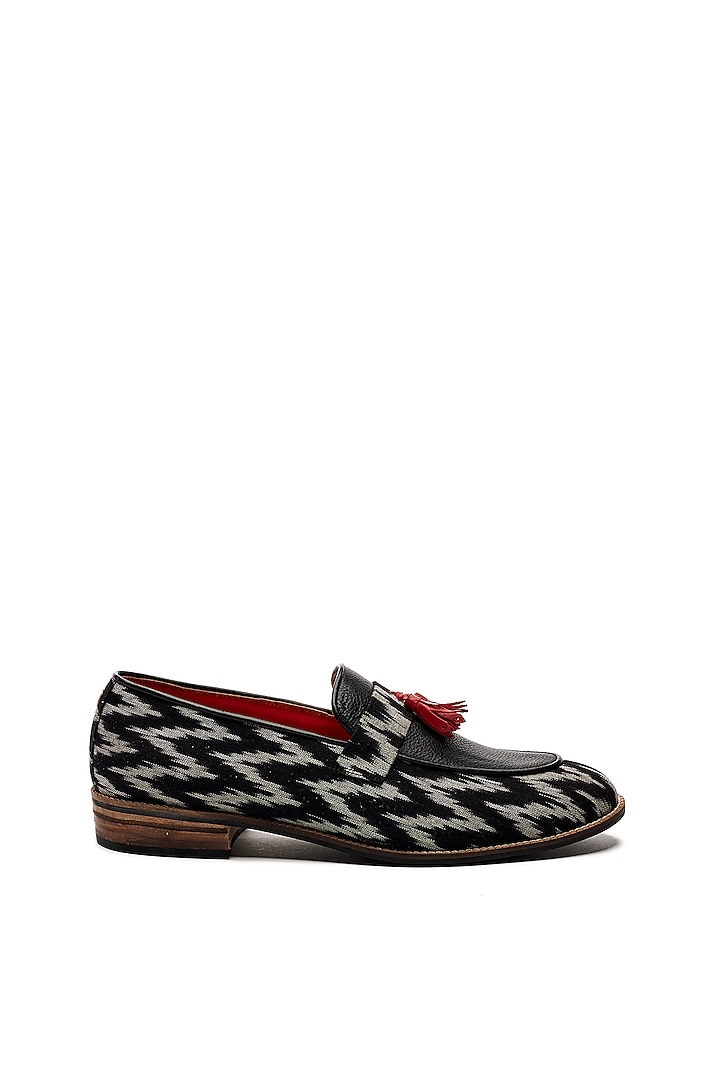 Black Genuine Leather Ikat Printed Loafers by Banjaaran Studio at Pernia's Pop Up Shop
