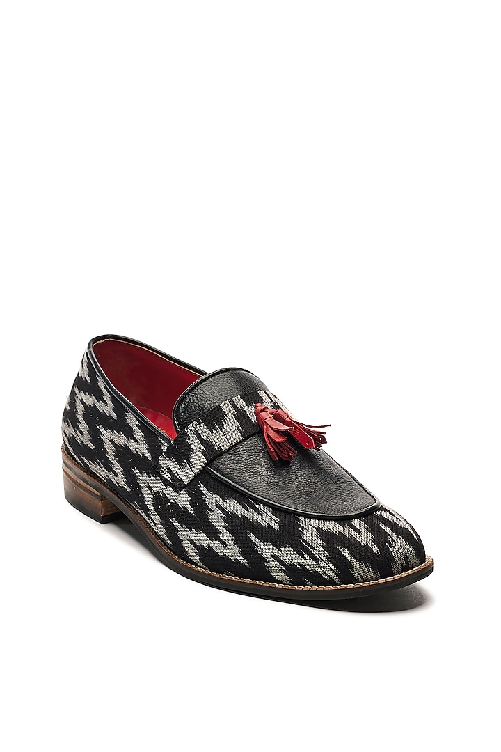 Black Genuine Leather Ikat Printed Loafers by Banjaaran Studio at Pernia's Pop Up Shop