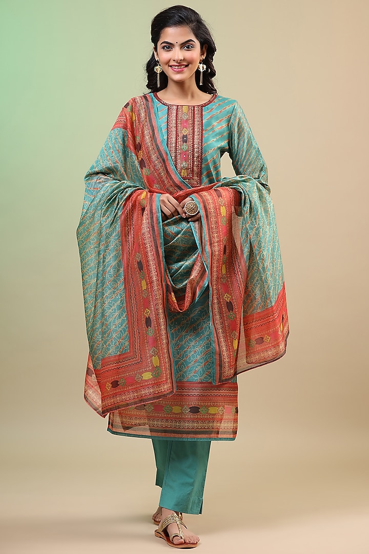 Turquoise Chanderi Embroidered Kurta Set by Bairaas at Pernia's Pop Up Shop