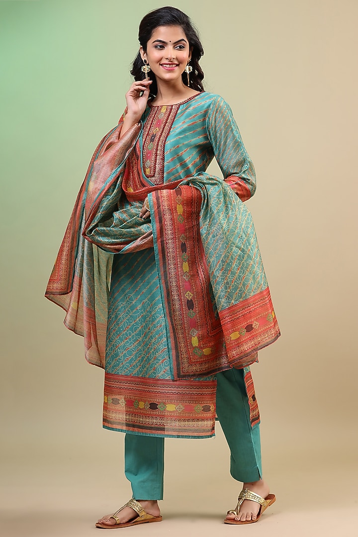 Turquoise Chanderi Embroidered Kurta Set by Bairaas at Pernia's Pop Up Shop