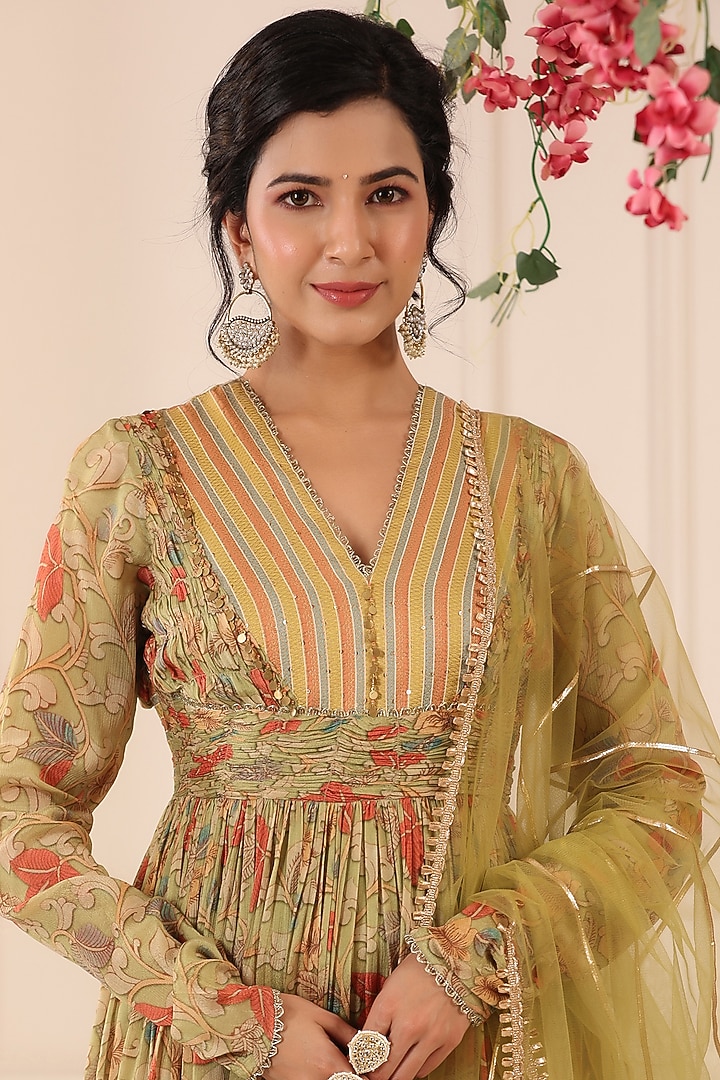 Green Chinon Embroidered Gown With Dupatta by Bairaas at Pernia's Pop Up Shop