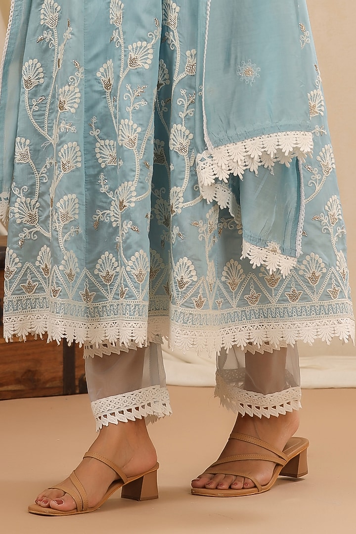 Turquoise Chanderi Embroidered Anarkali Set by Bairaas at Pernia's Pop Up Shop