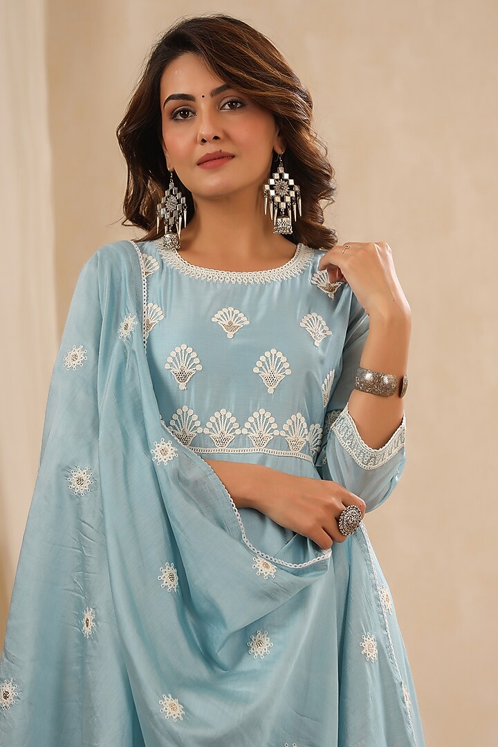Turquoise Chanderi Embroidered Anarkali Set by Bairaas at Pernia's Pop Up Shop
