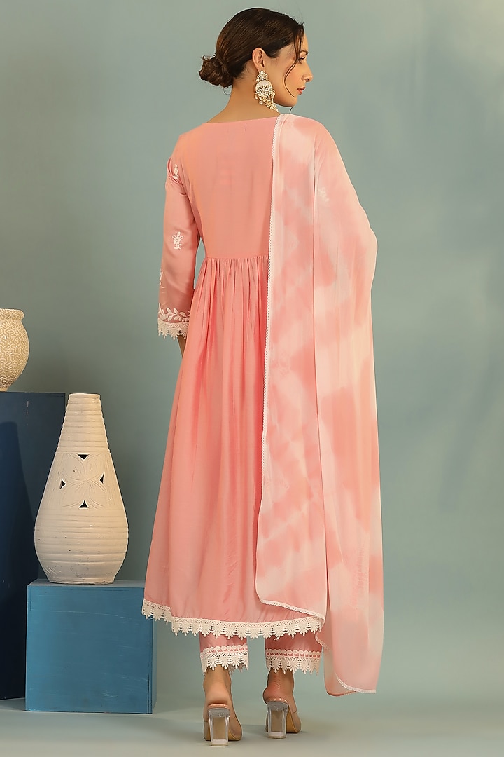 Pink Chanderi Chikankari Kurta Set by Bairaas at Pernia's Pop Up Shop