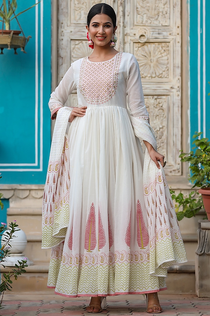 White & Peach Embroidered Anarkali Set by Bairaas