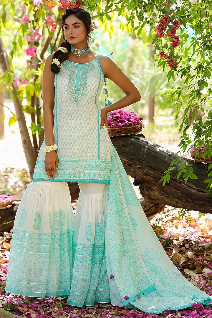 White & Green Mulmul Silk Printed Gharara Set by Bairaas at Pernia's Pop Up Shop