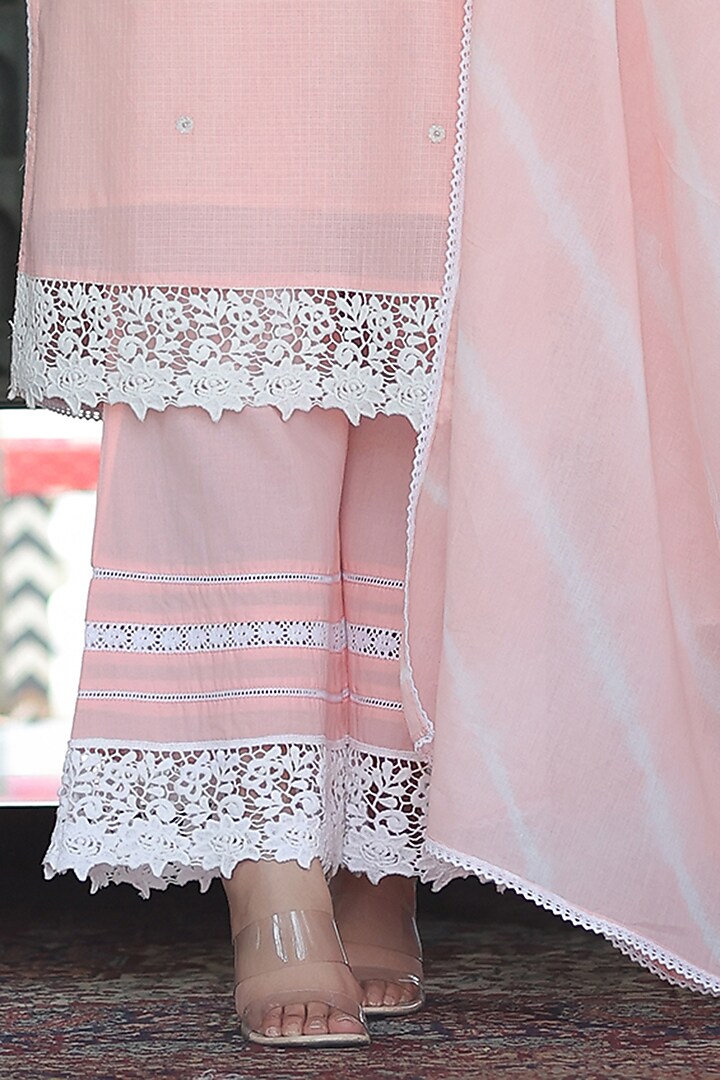 Peach Embroidered Kurta Set by Bairaas at Pernia's Pop Up Shop