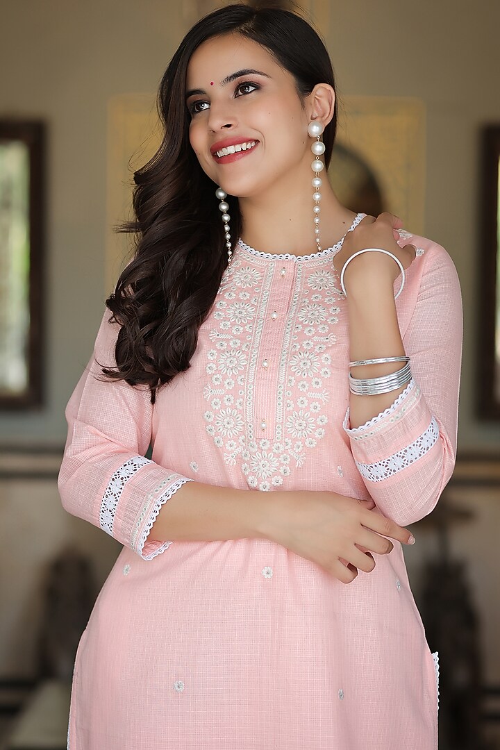 Peach Embroidered Kurta Set by Bairaas at Pernia's Pop Up Shop