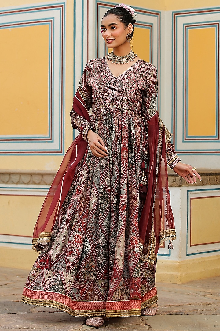 Burgundy Muslin Printed Gown With Dupatta by Bairaas at Pernia's Pop Up Shop