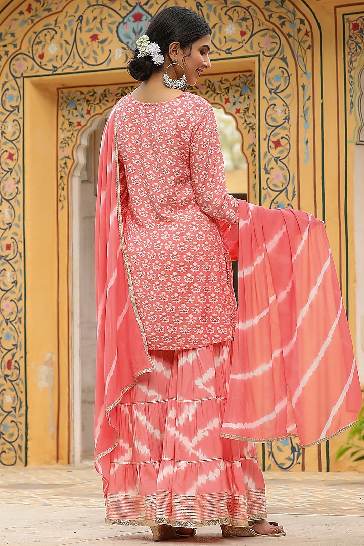 Peach Printed Gharara Set by Bairaas at Pernia's Pop Up Shop