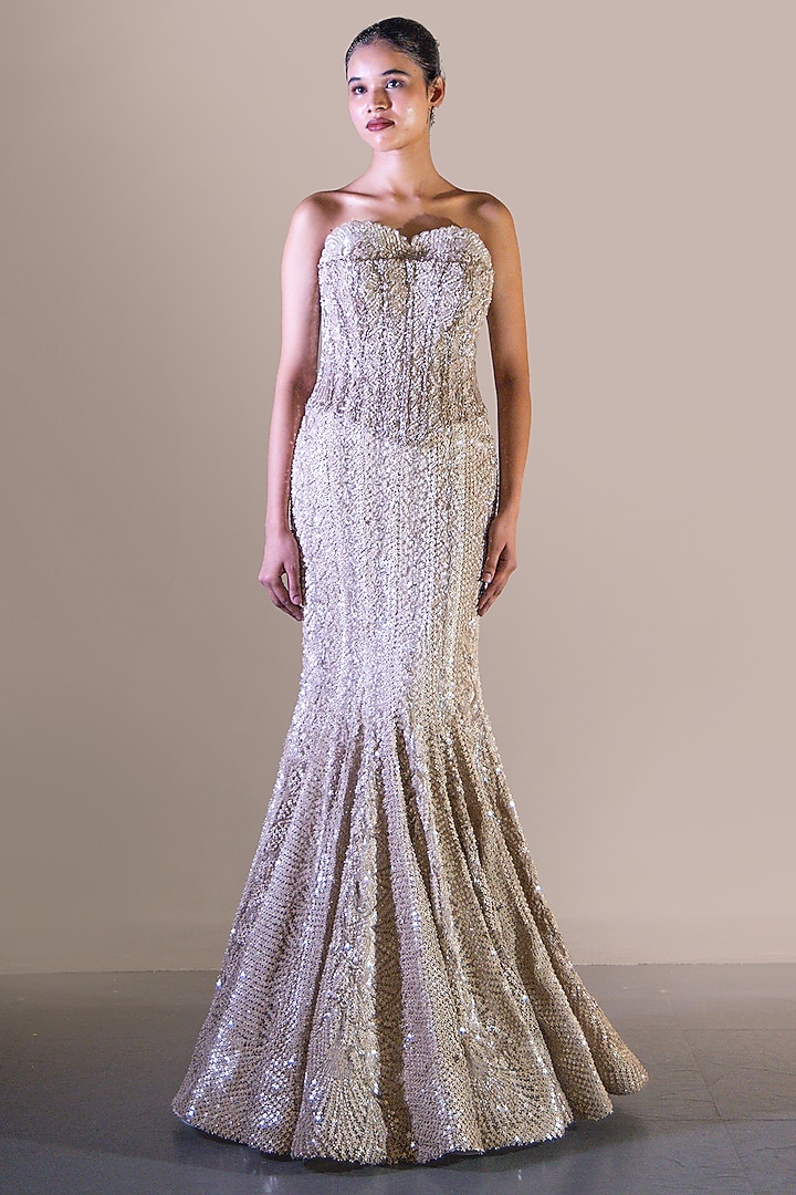 Silver Butterfly Net Embellished Skirt Set by Baradari at Pernia's Pop Up Shop