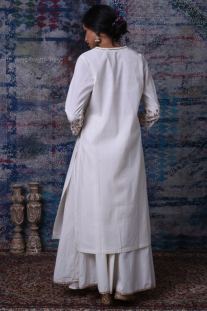 Off-White Cotton Sequins Embroidered Kurta Set by Barahmasi at Pernia's Pop Up Shop