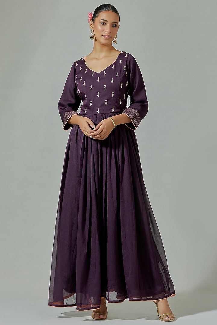 Purple Chinon Hand Embroidered Anarkali Set by Basanti - Kapde aur Koffee at Pernia's Pop Up Shop