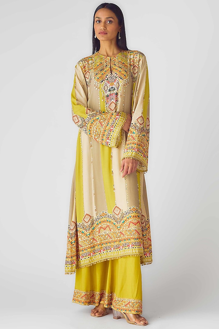 Lime Muslin Sequins Embroidered Kurta Set by Basanti - Kapde aur Koffee at Pernia's Pop Up Shop