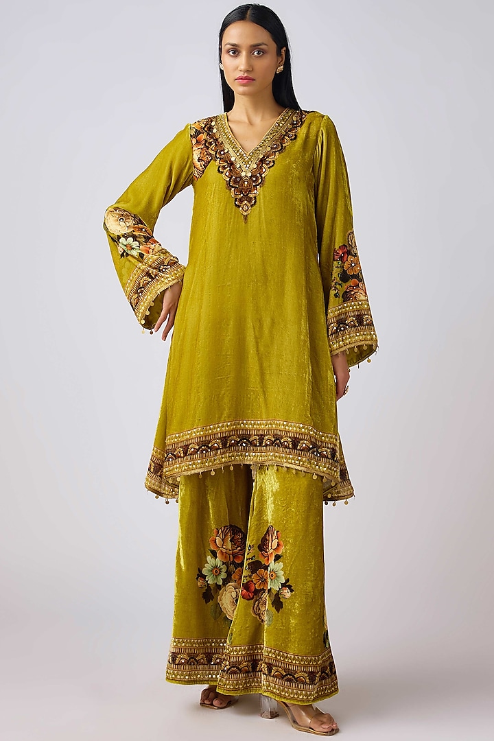 Lime Green Velvet Swarovski Embroidered Kurta Set by Basanti - Kapde aur Koffee at Pernia's Pop Up Shop