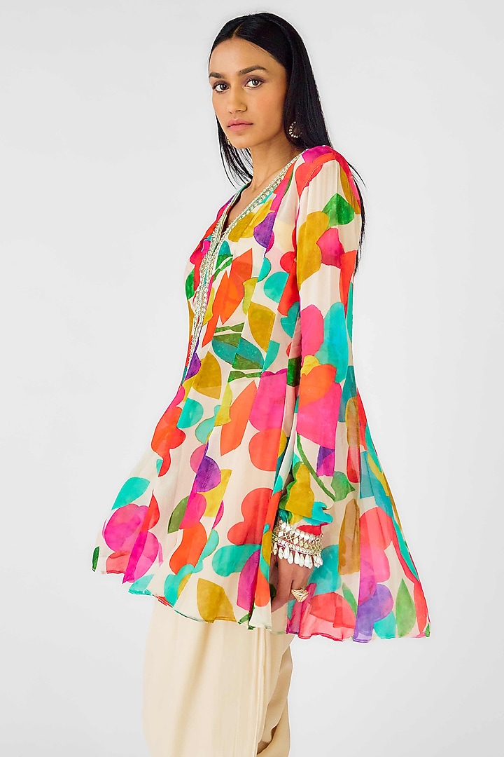 Multi-Colored Crepe Sequins Embroidered Kurta Set by Basanti - Kapde aur Koffee at Pernia's Pop Up Shop