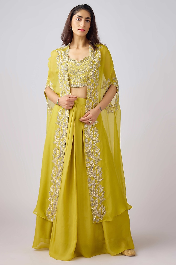 Yellow Cotton Silk Sequins Hand Embroidered Cape Set by Basanti - Kapde aur Koffee at Pernia's Pop Up Shop