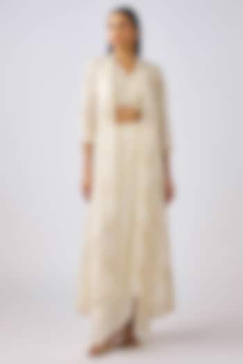 Ivory Chinon Sequins Embroidered Cape Set by Basanti - Kapde aur Koffee at Pernia's Pop Up Shop