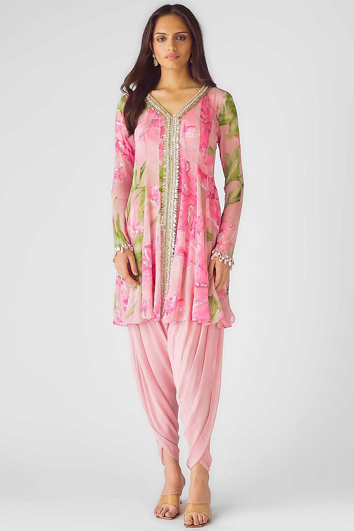 Pink Georgette Sequins & Mirror Embroidered Kurta Set by Basanti - Kapde aur Koffee at Pernia's Pop Up Shop