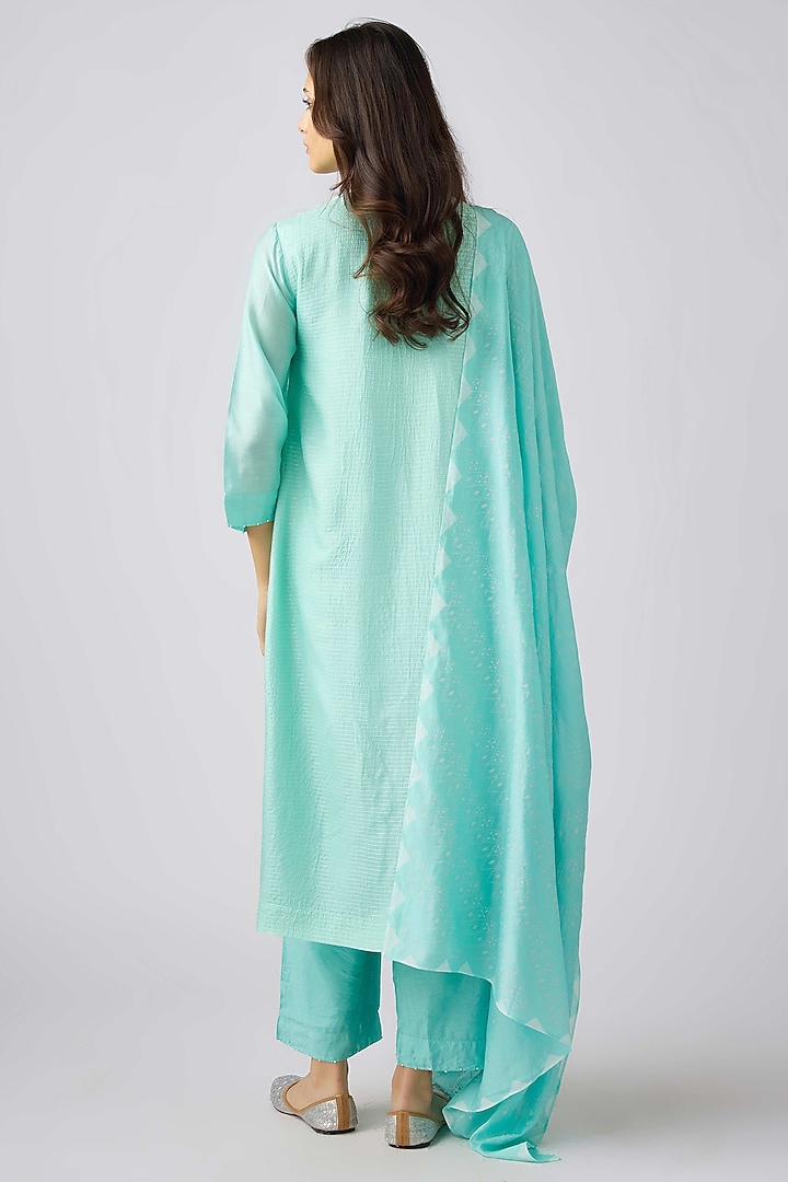 Aqua Blue Muslin Thread Work Kurta Set by Basanti - Kapde aur Koffee at Pernia's Pop Up Shop