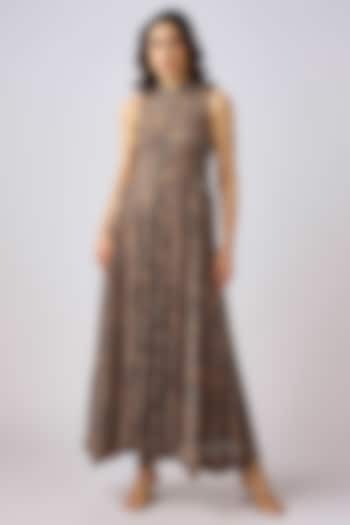 Beige Georgette Cutdana Embellished Jumpsuit by Basanti - Kapde aur Koffee at Pernia's Pop Up Shop