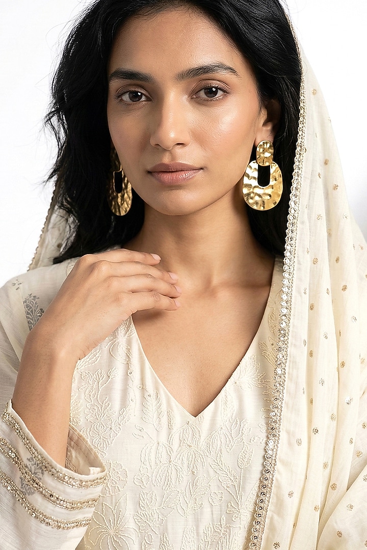Ivory Cotton Thread Embroidered Party Wear Anarkali Set by Basanti - Kapde aur Koffee at Pernia's Pop Up Shop