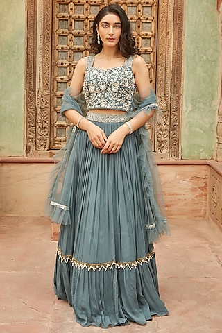 kapde lehenga