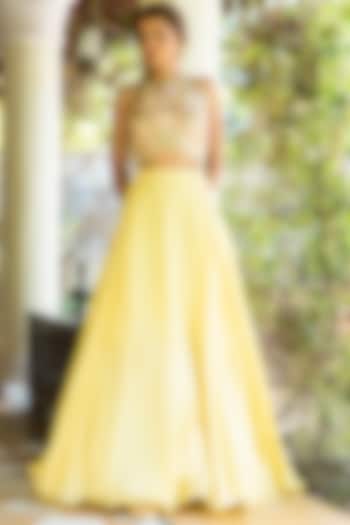 Yellow Embroidered Flared Lehenga Set by Basanti - Kapde aur Koffee at Pernia's Pop Up Shop