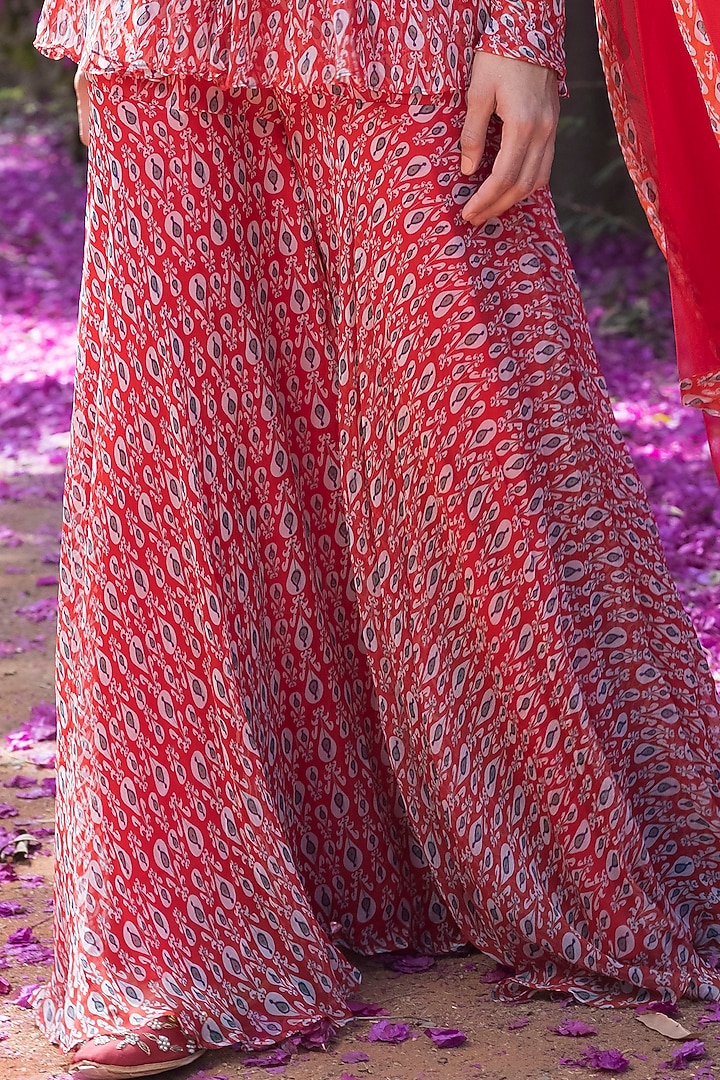 Red Embroidered Sharara Set by Basanti - Kapde aur Koffee at Pernia's Pop Up Shop