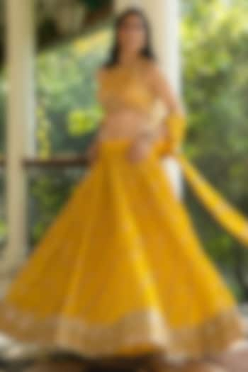 Canary Yellow Embroidered Lehenga Set by Basanti - Kapde aur Koffee at Pernia's Pop Up Shop