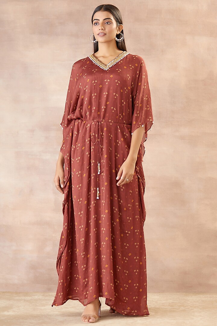 Faded Red Georgette Kaftan by Basanti - Kapde aur Koffee at Pernia's Pop Up Shop