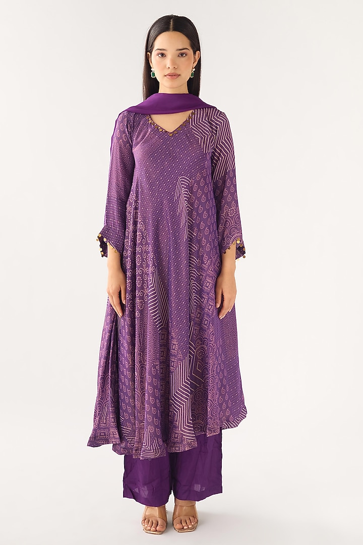 Purple Tissue Embellished Kurta Set by Basanti - Kapde aur Koffee at Pernia's Pop Up Shop