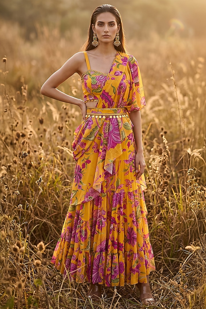 Mustard Georgette Printed Draped Party Wear Saree Set by Basanti - Kapde aur Koffee at Pernia's Pop Up Shop
