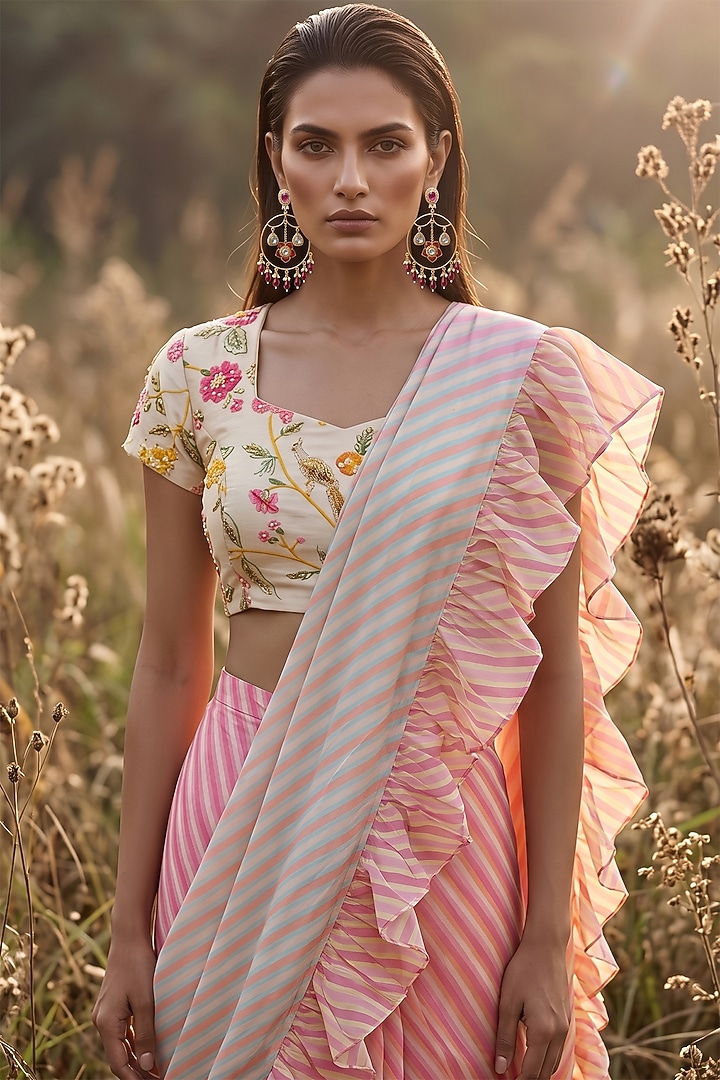 Yellow Georgette Abstract Printed Draped Festive Saree Set by Basanti - Kapde aur Koffee at Pernia's Pop Up Shop