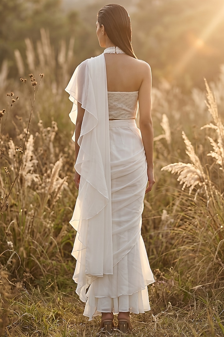 Ivory Organza Draped Festive Saree Set by Basanti - Kapde aur Koffee at Pernia's Pop Up Shop
