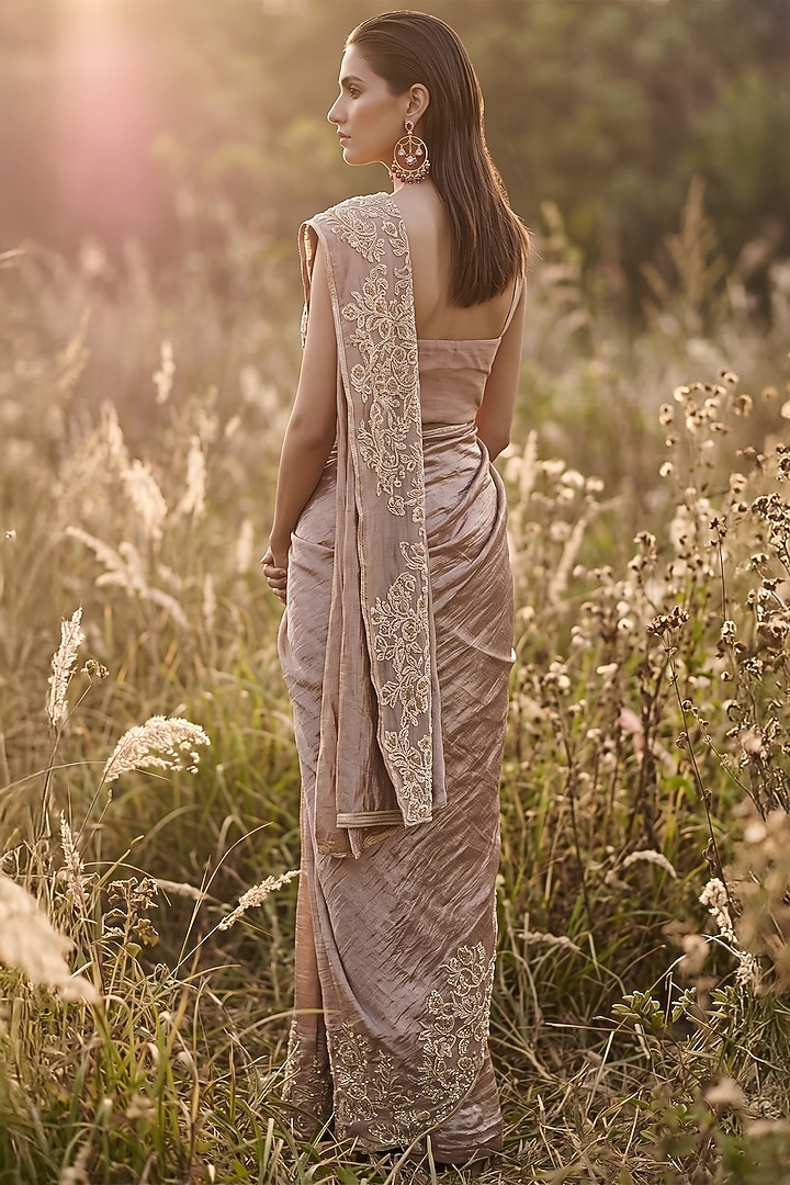 Rose Gold Tissue Cutdana Embroidered Draped Wedding Saree Set by Basanti - Kapde aur Koffee at Pernia's Pop Up Shop