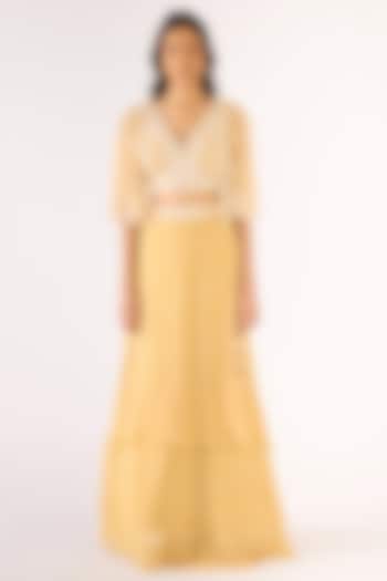 Gold Georgette Cutdana Embroidered Lehenga Set by Basanti - Kapde aur Koffee at Pernia's Pop Up Shop