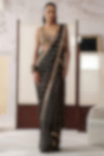 Black Chinon Sequins Embroidered Draped Party Wear Saree Set by Basanti - Kapde aur Koffee at Pernia's Pop Up Shop