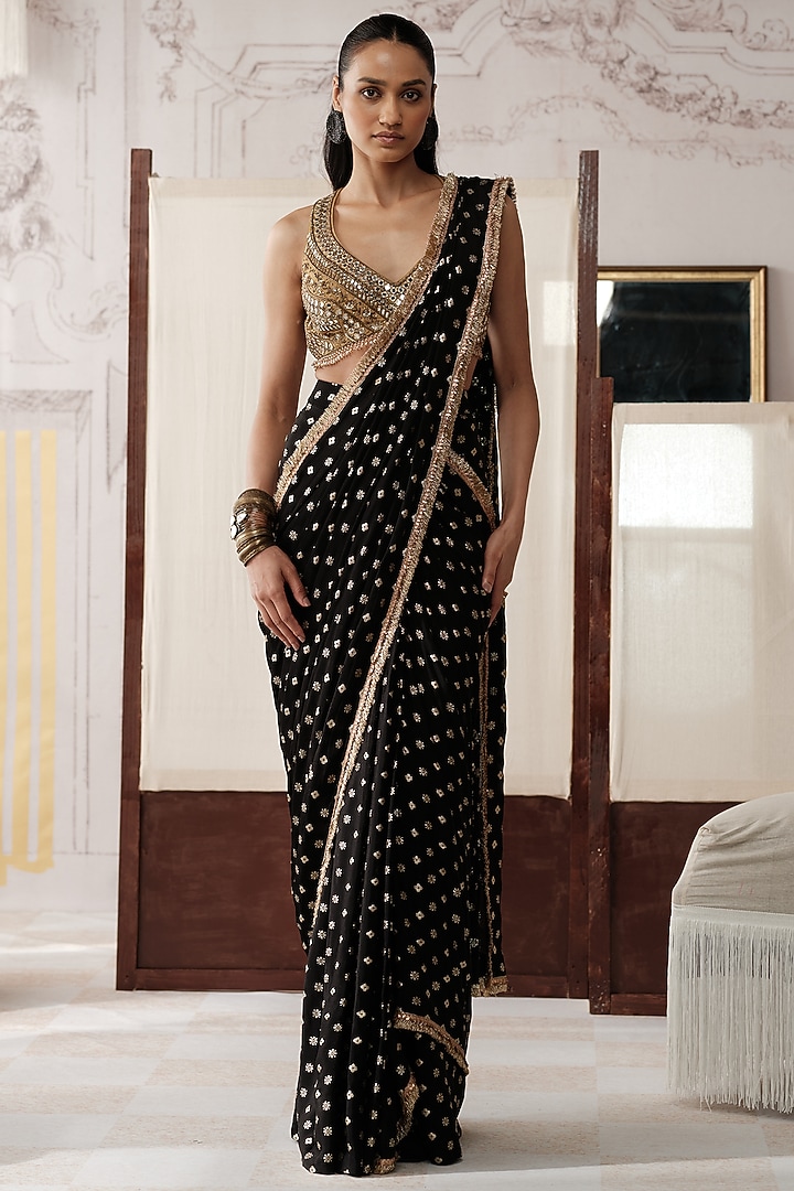 Black Chinon Sequins Embroidered Draped Party Wear Saree Set by Basanti - Kapde aur Koffee at Pernia's Pop Up Shop