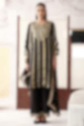 Black Striped Tissue Gota Lace Embroidered Kurta Set by Basanti - Kapde aur Koffee at Pernia's Pop Up Shop