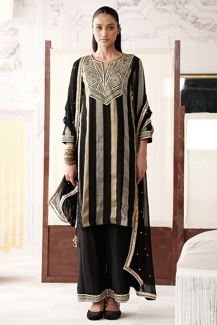 Black Striped Tissue Gota Lace Embroidered Kurta Set by Basanti - Kapde aur Koffee at Pernia's Pop Up Shop