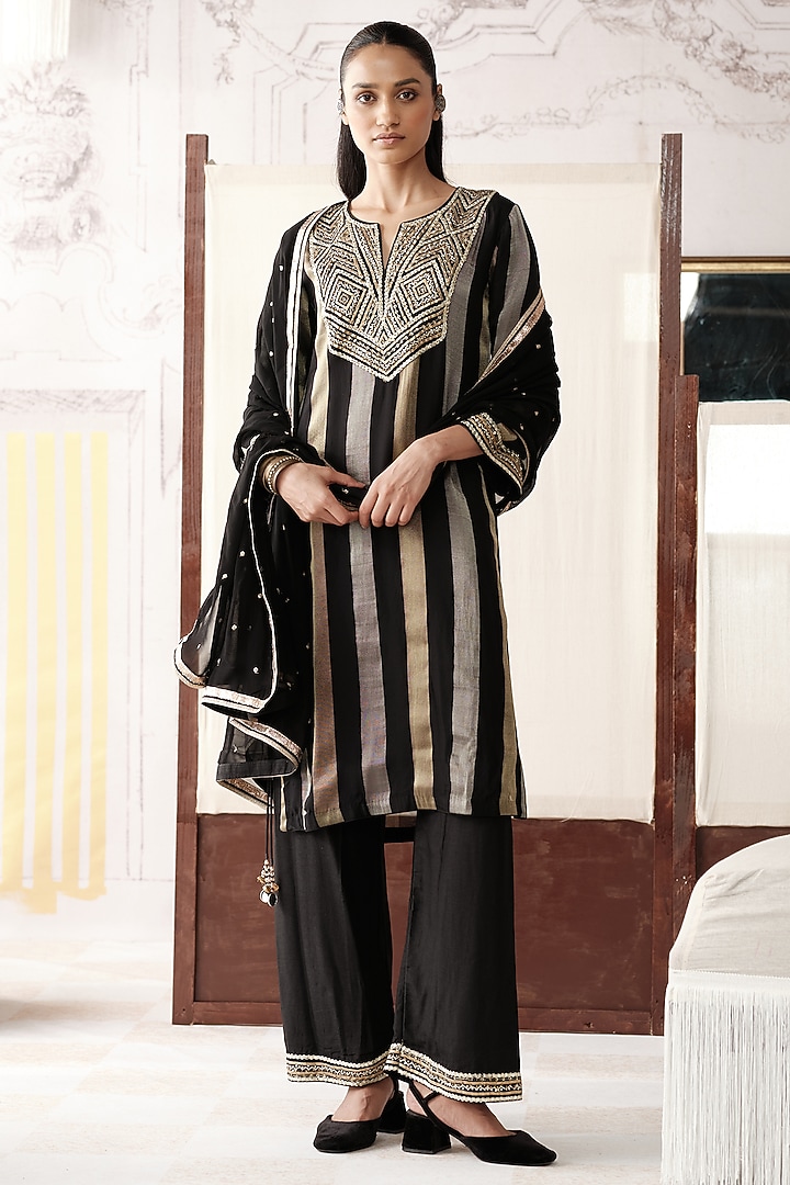 Black Striped Tissue Gota Lace Embroidered Kurta Set by Basanti - Kapde aur Koffee at Pernia's Pop Up Shop