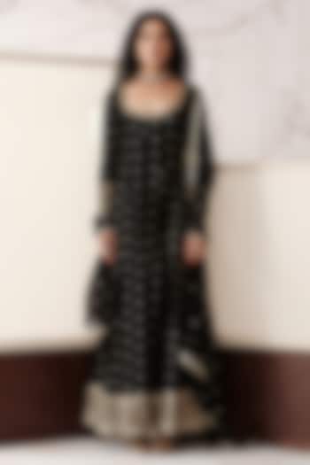 Black Viscose Georgette Sequins Embroidered Party Wear Anarkali Set by Basanti - Kapde aur Koffee at Pernia's Pop Up Shop