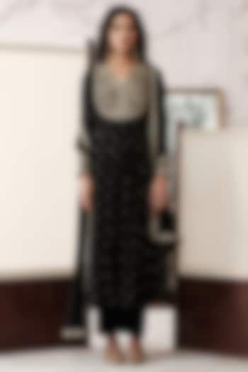 Black Viscose Georgette Sequins Embroidered Party Wear Anarkali Set by Basanti - Kapde aur Koffee at Pernia's Pop Up Shop